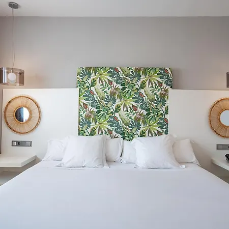 Catalonia Hotel