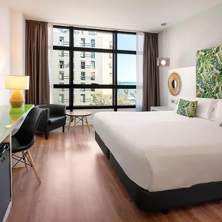 Hotel Catalonia 4*