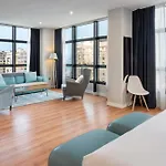 Catalonia Hotell