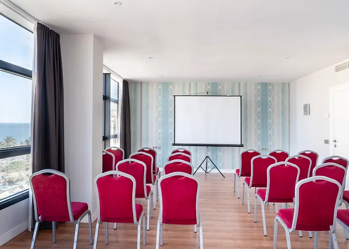 מלון Catalonia 4*