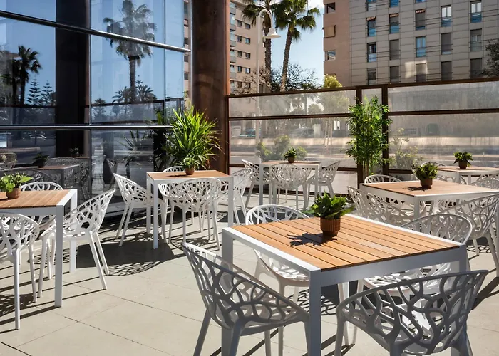 מלון Catalonia 4*