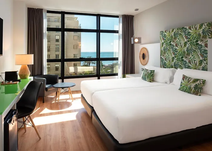 Catalonia מלון 4*