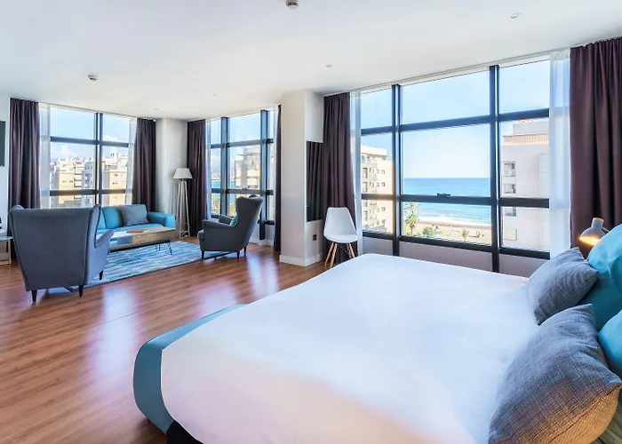 מלון Catalonia מאלגה